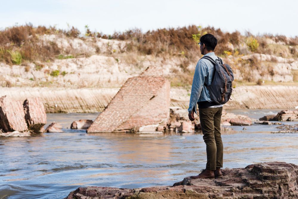 There's Nothing Quite Like Standing at the Edge of Kati Thanda